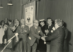 1981_02_22 I maestri Roman Vlad e Goffredo Petrassi nominati cittadini onorari aquilani inv 1025 vol 6.tif