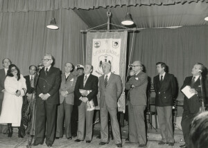 1981_02_22 I maestri Roman Vlad e Goffredo Petrassi nominati cittadini onorari aquilani inv 999 vol 6.tif