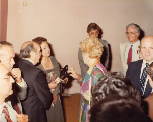 1982_08_21 Musicarchitettura Canada '82 - Cerimonia d'inaugurazione del Festival - autorità cittadine, regionali, ambasciatore del Canada a Roma Ghislain Hardy, diplomatici e autorità canadesi ann 1463 inv 1134 vol 6.tif