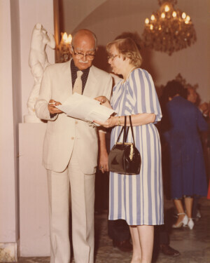 1982_08_21 Musicarchitettura Canada '82 - Cerimonia d'inaugurazione del Festival - autorità cittadine, regionali, ambasciatore del Canada a Roma Ghislain Hardy, diplomatici e autorità canadesi ann 1463 inv 1135 vol 6.tif