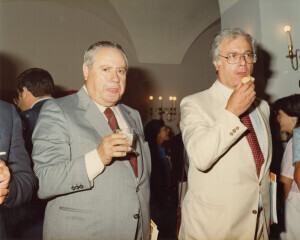 1982_08_21 Musicarchitettura Canada '82 - Cerimonia d'inaugurazione del Festival - autorità cittadine, regionali, ambasciatore del Canada a Roma Ghislain Hardy, diplomatici e autorità canadesi ann 1463 inv 1138 vol 6.tif