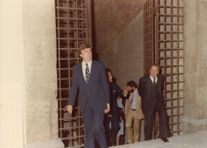 1982_08_22 Musicarchitettura Canada '82 - Inaugurazione delle Mostre Canadesi, Castello (per i curatori e i temi cfr. WT 1466, pag. 192) ann 1466 inv 1278 vol 7.tif