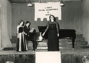 1982_08_27 Musicarchitettura Canada '82 - Gloria Saarinen e Janice Taylor ann 1472 inv 1315 vol 7.tif