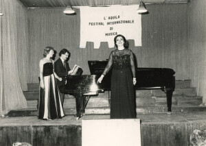 1982_08_27 Musicarchitettura Canada '82 - Gloria Saarinen e Janice Taylor ann 1472 inv 1317 vol 7.tif