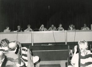 1982_09_03-04-05 Musicarchitettura '82 - Ciclo di Conferenze sull'edilizia per la musica - Aula magna Rivera dell'Università ann 1484-1486-1489 inv 1499 vol 8.tif