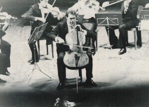 1982_09_11 Musicarchitettura '82 - Orchestra Sinfonica Abruzzese; Shauna Rolston, violoncello; Ermanno Florio, direzione - ann 1496 inv 1415 vol 8.tif