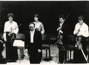 1982_09_12 Musicarchitettura '82 - Solisti Aquilani diretti da Vittorio Antonellini e Orford String Quartet ann 1497 inv 1428 vol 8.tif