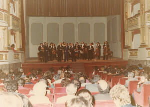 1982_09_12 Musicarchitettura '82 - Solisti Aquilani diretti da Vittorio Antonellini e Orford String Quartet ann 1497 inv 1438 vol 8.tif