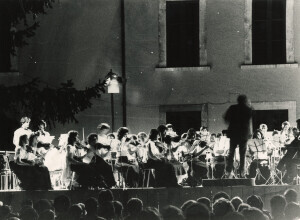 1983_07_10 L'Aquila Artestate '83 - American Philarmonic Orchestra ann 1611 inv 1682 vol 9.tif