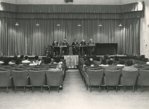 1983_11_09 Settimana Caselliana per il centenario della nascita di Alfredo Casella - Tavola rotonda su Casella ann 1619 inv 1787 vol 10.tif