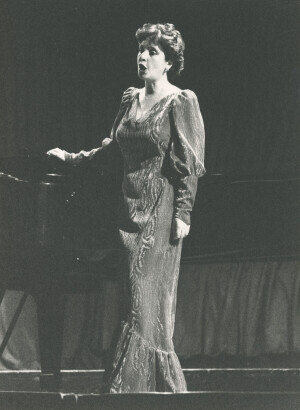 1984_03_23 Ciclo di concerti di Lirica da camera - Valeria Mariconda e Mario Caporaloni ann 1677 inv 1961 vol 11.tif