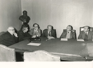 1984_01_22 Musicarchitettura RDT '84 - Conferenza stampa della delegazione della città dell'Aquila di ritorno da Berlino Est e Lipsia per l'organizzazione del festival ann NN inv 2031 vol 12.tif