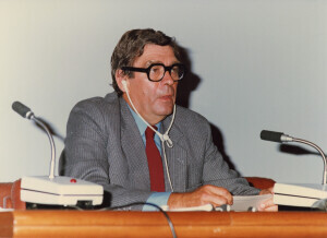 1984_07_06 Musicarchitettura RDT '84 - Inaugurazione della mostra 'Edilizia culturale nella RDT' ann 1731 inv 2097 vol 12.tif