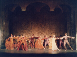 1984_07_12 Musicarchitettura '84 - Balletto dell'Opera di Stato di Dresda - in scena 'Romeo e Giulietta' ann 1744 inv 2162 vol 12.tif