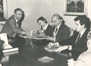 1984_07_04 Musicarchitettura RDT '84 - Visita del ministro Hoffmann al sindaco De Rubeis ann NN inv 2066 vol 12.tif