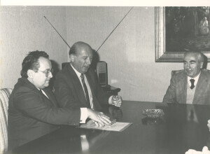 1984_07_04 Musicarchitettura RDT '84 - Visita del ministro Hoffmann al sindaco De Rubeis ann NN inv 2068 vol 12.tif