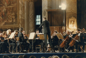 1986_04_25 Ciclo di concerti dedicato al volume '40 anni per la musica' - Orchestra Filarmonica di Liegi inv 2385 vol 14.tif