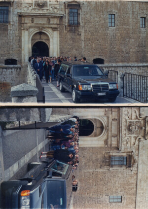 1987_09_30 Esequie dell'Avvocato Nino Carloni - provini 5685 A-B vol 14.tif