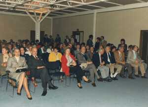 1986_09_30 Presentazione della 41esima stagione - Sala Michetti della Regione Abruzzo - esibizione di un complesso corale  inv 2421 vol 14.tif