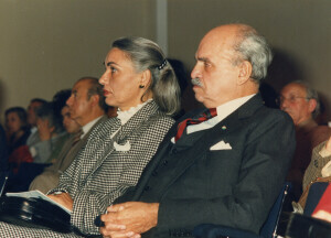 1986_09_30 Presentazione della 41esima stagione - Sala Michetti della Regione Abruzzo - esibizione di un complesso corale  inv 2429 vol 14.tif