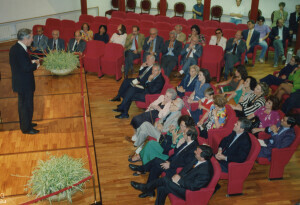 1993_06_21 Inaugurazione del restaurato Auditorium - presenti Roman Vlad, Flora Carloni e Goffredo Petrassi inv 6459 vol 15.tif