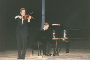 1997_06_21 Giornata Internazionale della Musica - Duo E. Pellegrino, violino - E. M. Del Romano, pianoforte inv 3256 vol 17.tif