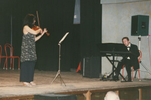 1997_06_21 Giornata Internazionale della Musica - Duo I. Hamza, violino - E. M. Del Romano, organo inv 3251 vol 17.tif