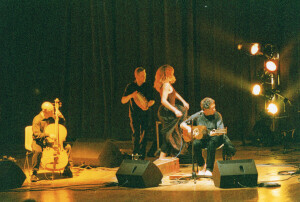 1999_12_16 Eugenio Bennato e Musicanova inv 3644 vol 18.tif