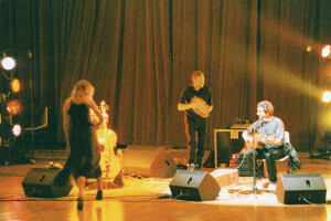 1999_12_16 Eugenio Bennato e Musicanova inv 3645 vol 18.tif