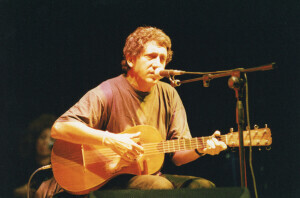 1999_12_16 Eugenio Bennato e Musicanova inv 3651 vol 18.tif