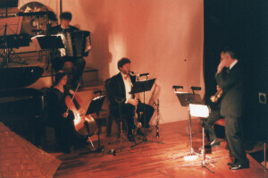2000_02_06 Divertimento Ensemble, Gorli, Bustric inv 3700 vol 18.tif