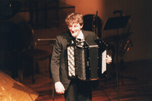 2000_02_06 Divertimento Ensemble, Gorli, Bustric inv 3708 vol 18.tif