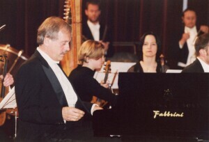 2002_01_20 Orchestra da Camera di Basilea - Direttore U. Benedetti Michelangeli; Pianoforte Paolo Bordoni inv 4160 vol 20.jpg