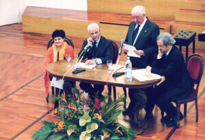 2002_12_11 Presentazione della 57ma Stagione inv 6409 vol 21.tif