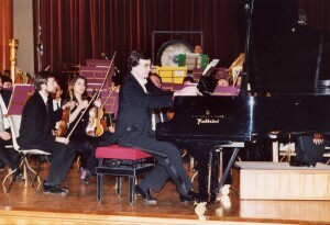 2001_02_08 Orchestra Accademia Santa Cecilia -  Direttore Peter Eotvos; Pianoforte Pierre Laurent Aimard inv 4038 vol 20.jpg