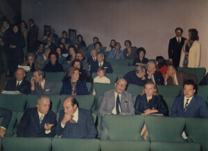 1972_09_22 I Musici Cantori e i Solisti Aquilani - in foto il pubblico ann 791 inv 378 vol 3.tif
