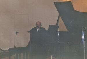 2002_05_12 Incontro con il Maestro George Hadjinikos inv 4245 vol 20.tif