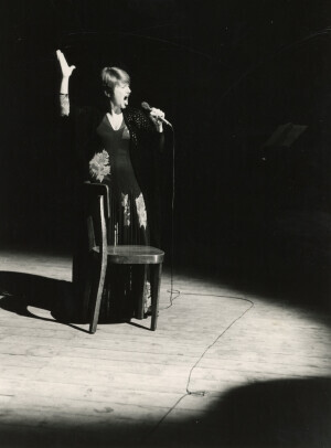 1976_12_07 Adriana Martino ann 980 inv 571 vol 4.tif