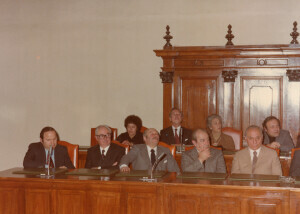 1980_03_23 - 70° compleanno dell'Avv. Nino Carloni - Festeggiamenti nella Sala del Consiglio Comunale ann NN inv 849 vol 5.tif