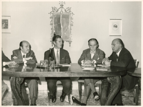 1973_10_12 Presentazione della 28ma Stagione al foyer dell'Ente - Tra gli altri Roman Vlad, Carloni, De Rubeis