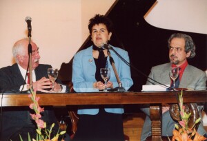 2002_01_09 Presentazione 56ma Stagione - Giorgio Battistelli, Lucio Barattelli, Stefania Pezzopane inv 4127 vol 20.jpg